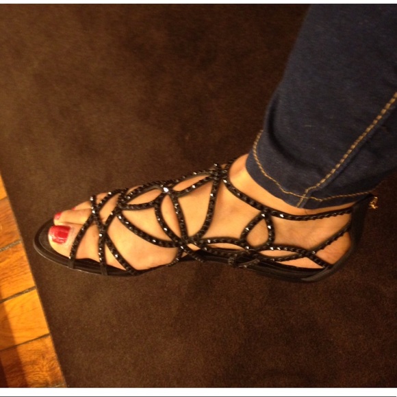 LOUIS VUITTON Tisha Embellished Sandals - Picture 3 of 7